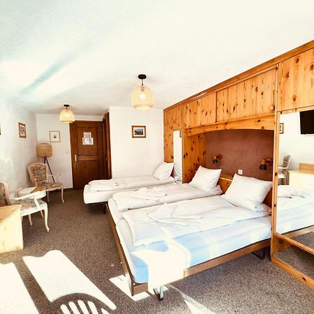 Hotel Old Jnn Klosters Eksteriør billede