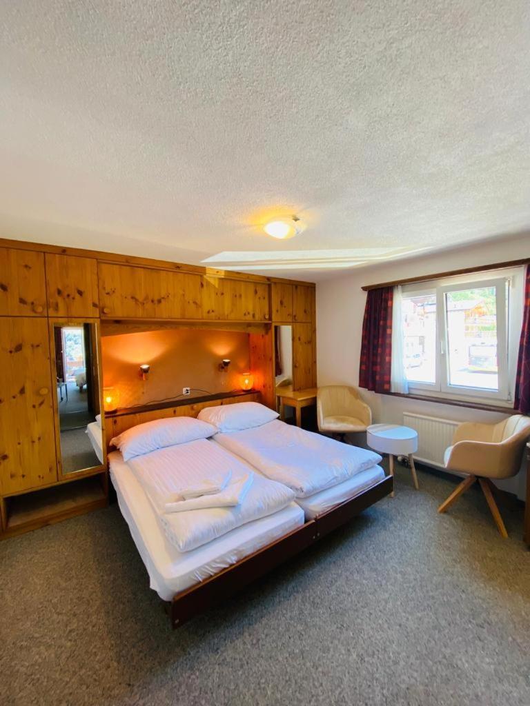 Hotel Old Jnn Klosters Eksteriør billede
