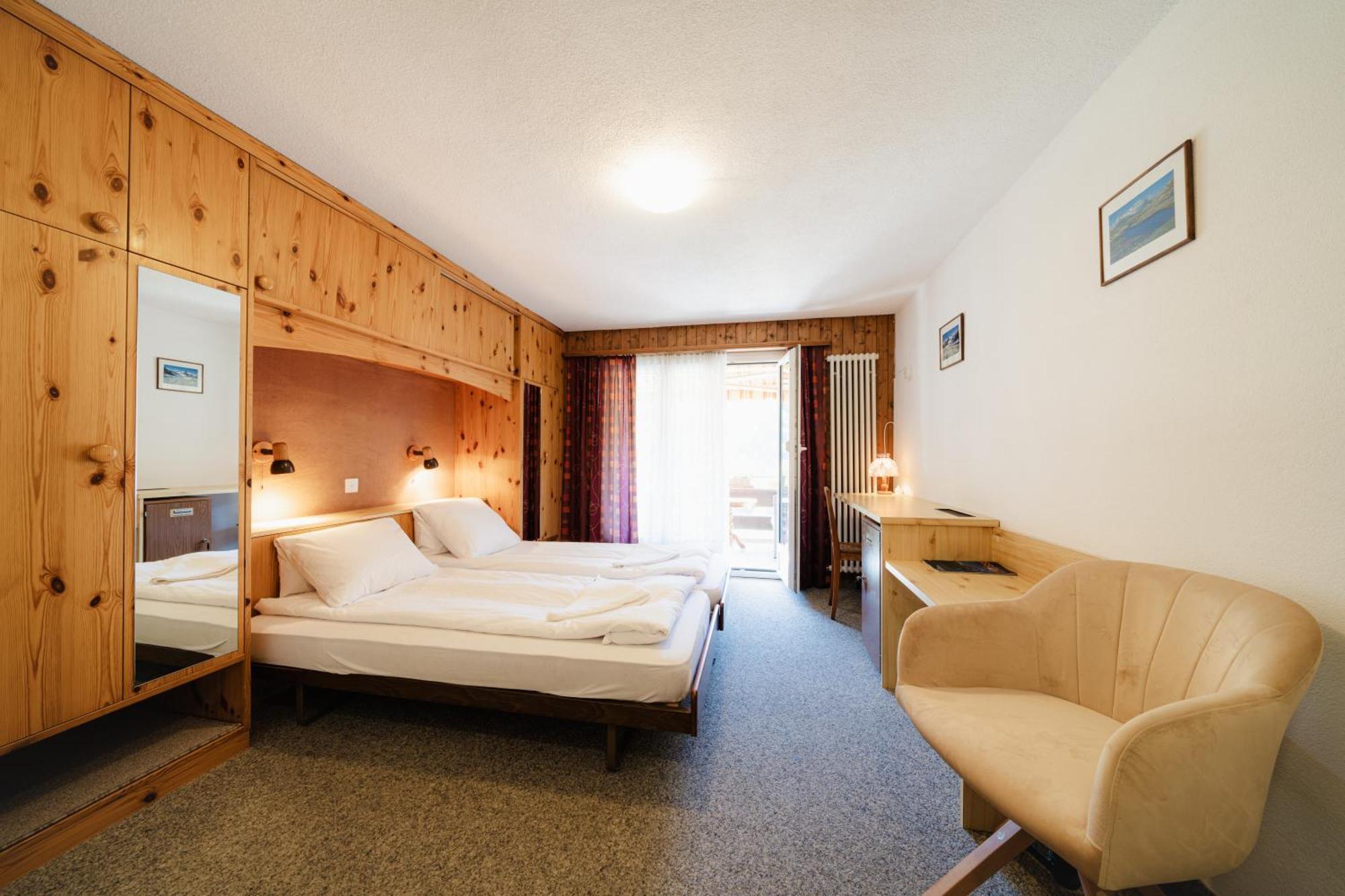 Hotel Old Jnn Klosters Eksteriør billede