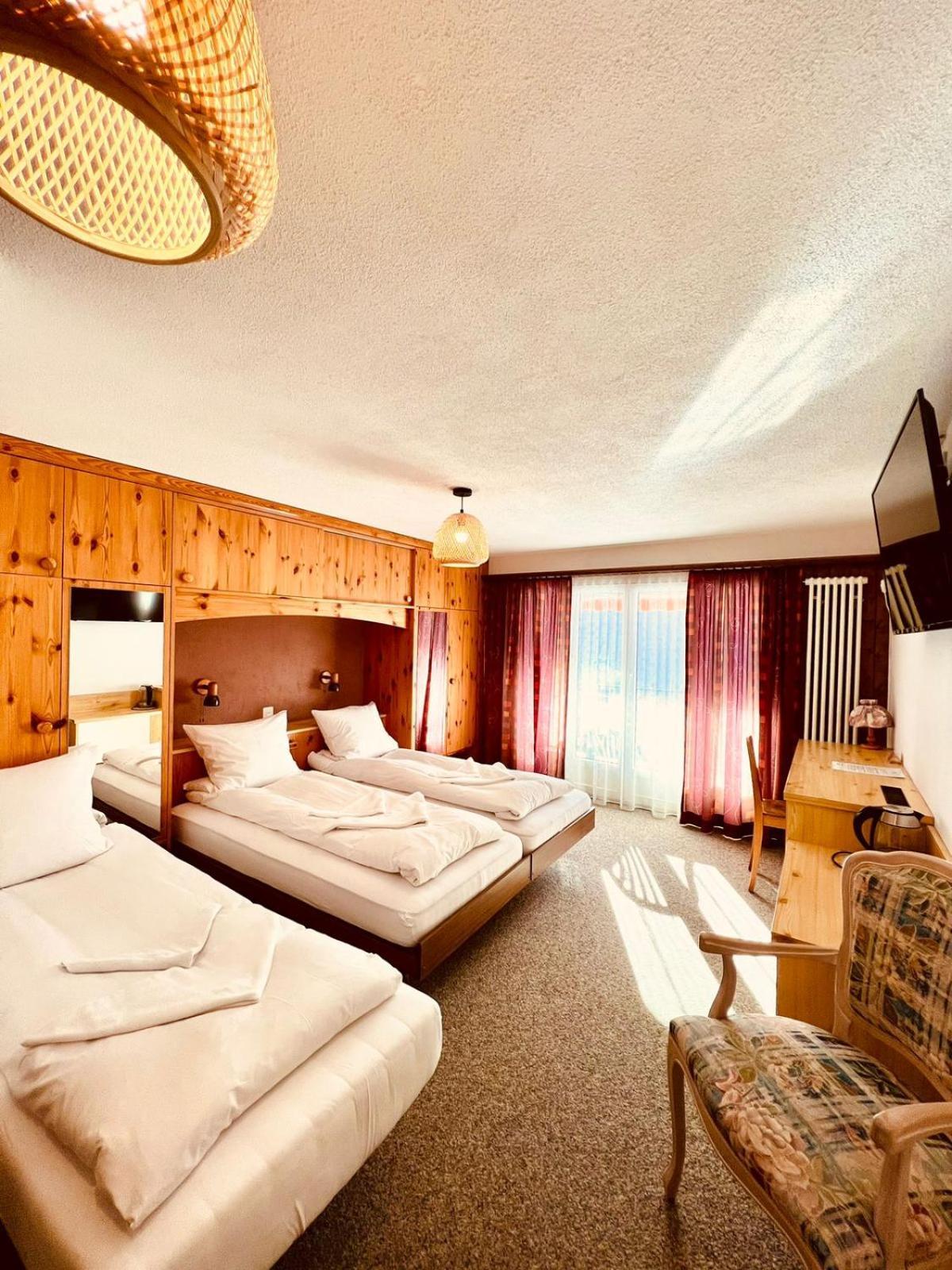 Hotel Old Jnn Klosters Eksteriør billede