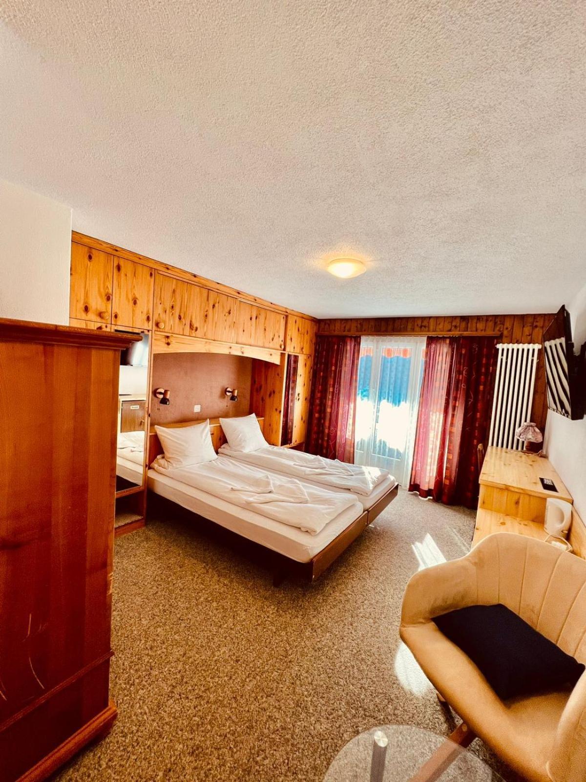 Hotel Old Jnn Klosters Eksteriør billede
